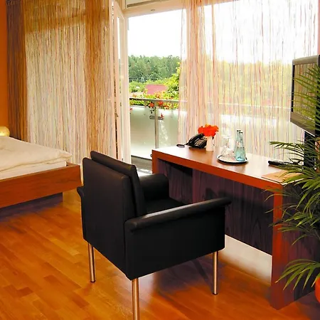 Landgasthof Lowen 4*