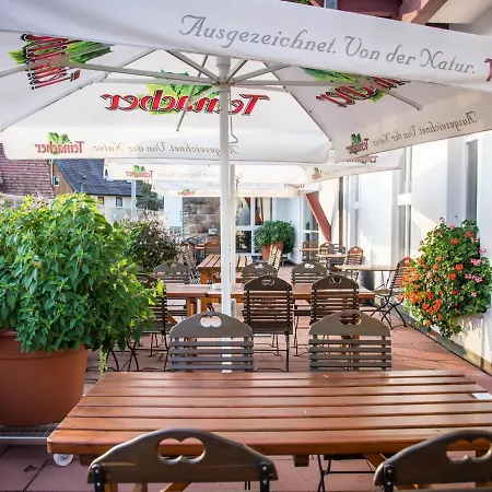Landgasthof Lowen Hotel
