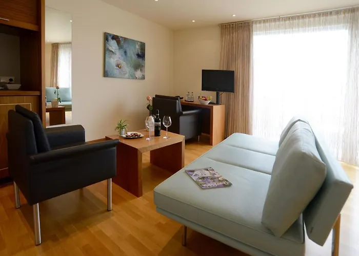 Landgasthof Lowen Szálloda