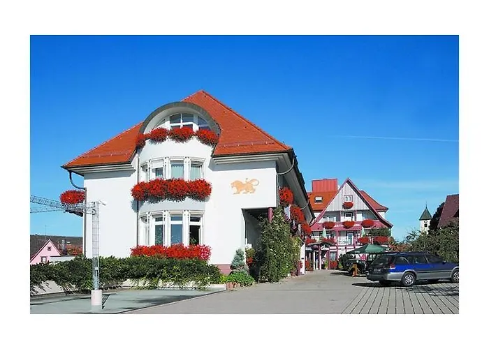 Szálloda Landgasthof Lowen Wildberg