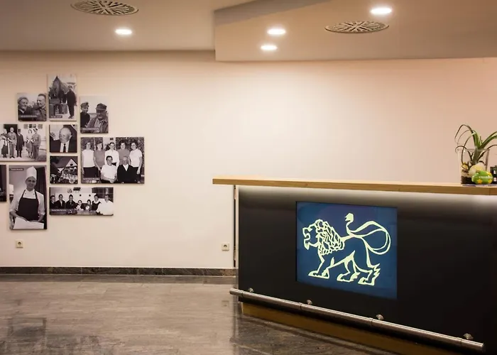 Szálloda Landgasthof Lowen Wildberg