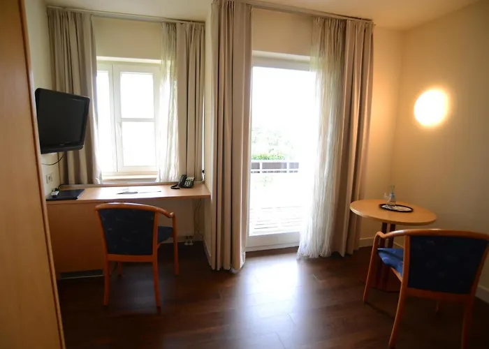 Landgasthof Lowen Szálloda Wildberg